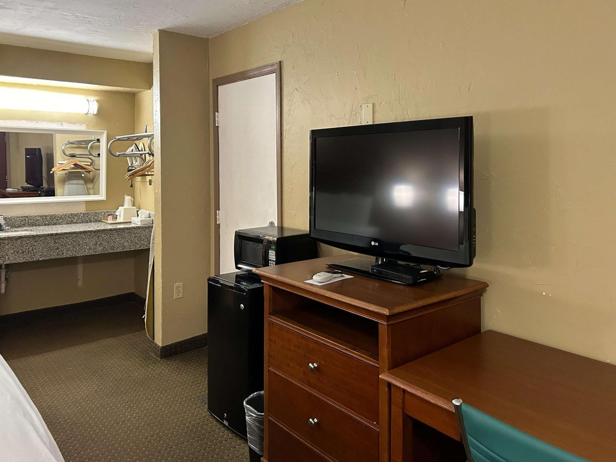 Motel 6 Ada Ok Екстер'єр фото